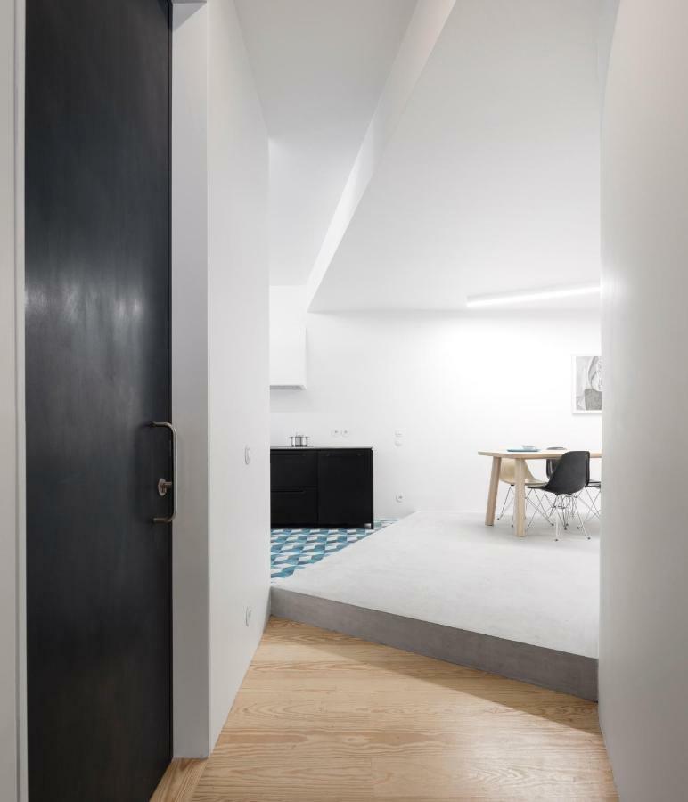 Awarded 3 Bedrooms Upscale Flat@Chiado Bairro Alto Lisbon Exterior photo
